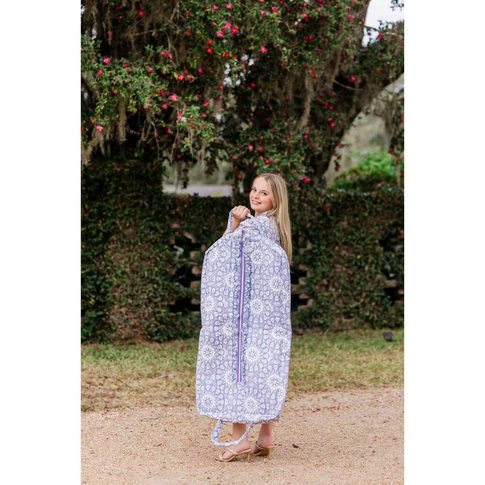 NEW HEART OF GRACE women's garment bag in lavende court